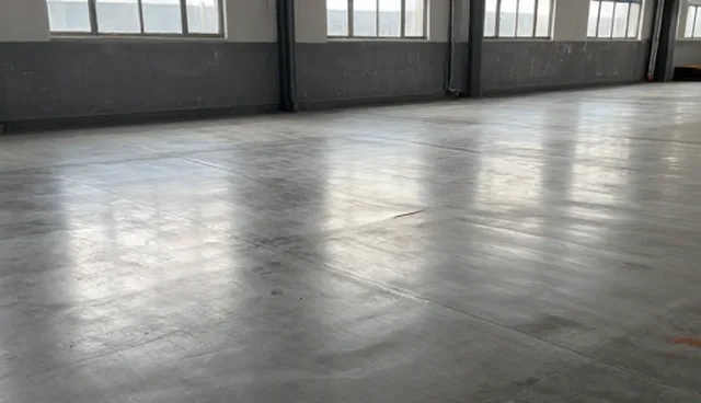 句容网站建设中供求信息发布限制对比分析